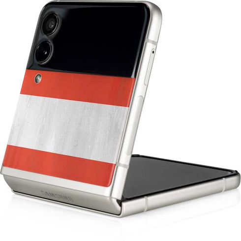 Peru Flag Distressed Galaxy Z Flip4 5G Skin